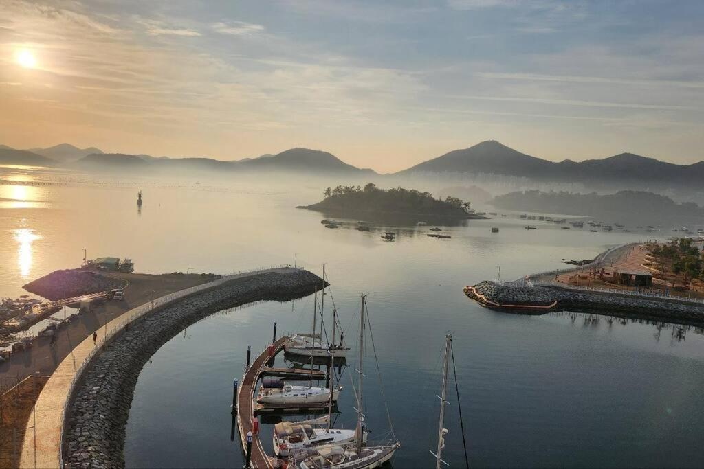 The Castle Ocean Marina Double Suite Yeosu Luaran gambar
