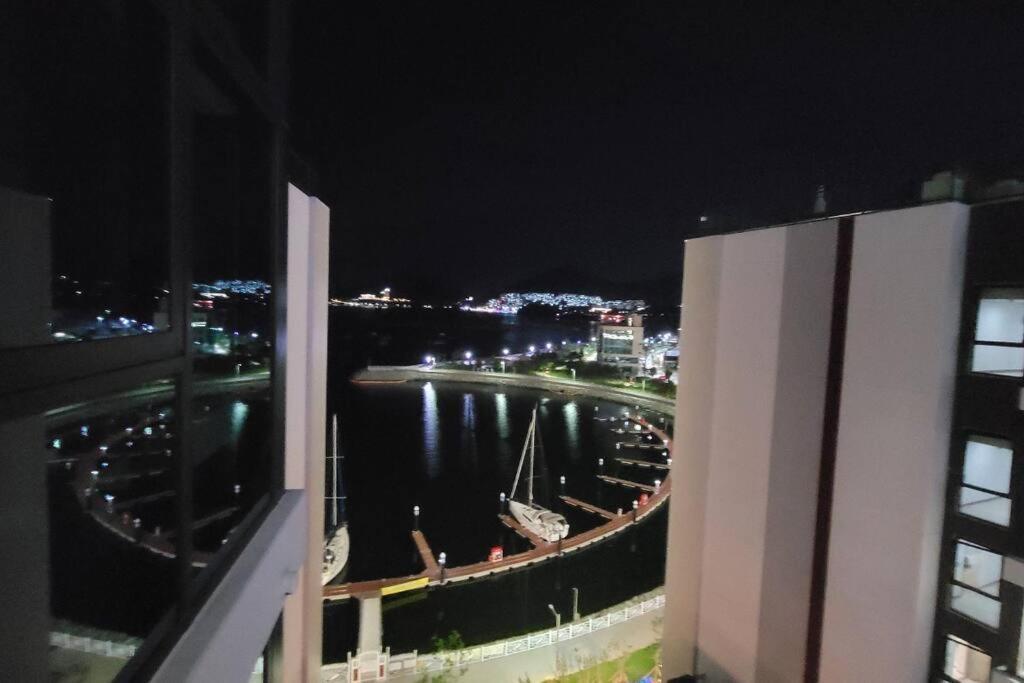 The Castle Ocean Marina Double Suite Yeosu Luaran gambar