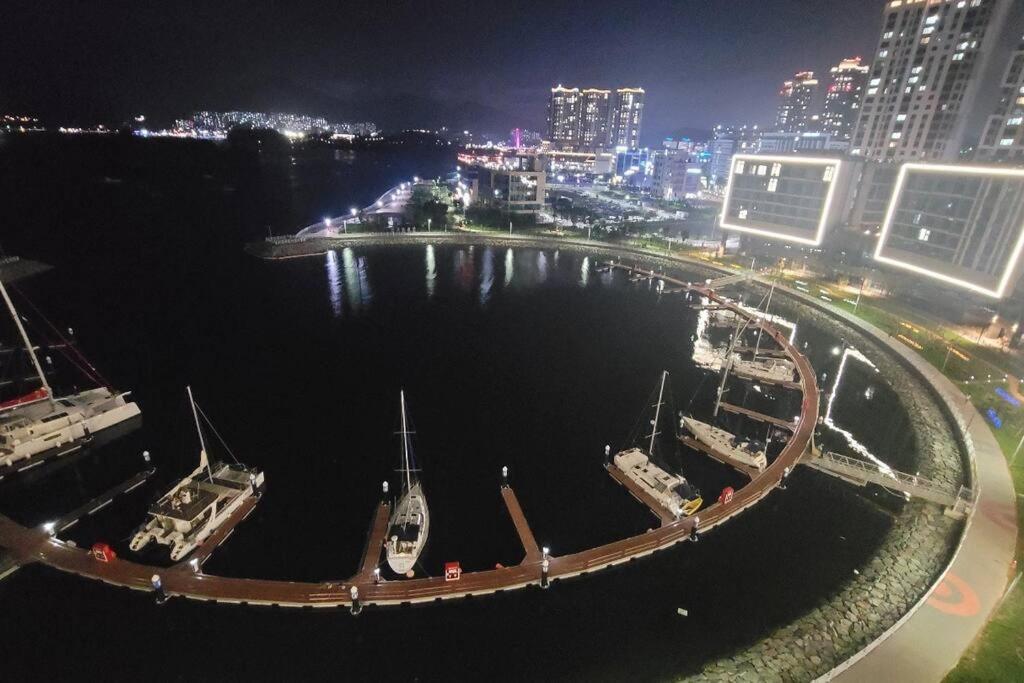 The Castle Ocean Marina Double Suite Yeosu Luaran gambar