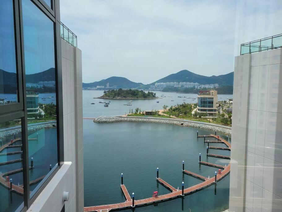The Castle Ocean Marina Double Suite Yeosu Luaran gambar