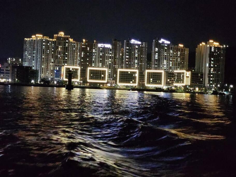 The Castle Ocean Marina Double Suite Yeosu Luaran gambar