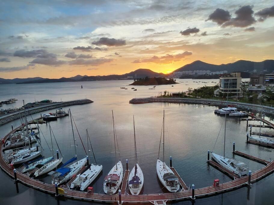 The Castle Ocean Marina Double Suite Yeosu Luaran gambar