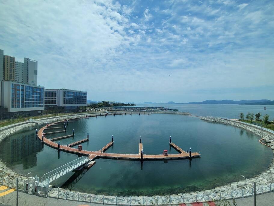 The Castle Ocean Marina Double Suite Yeosu Luaran gambar