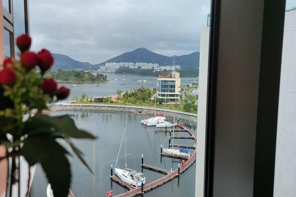 The Castle Ocean Marina Double Suite Yeosu Luaran gambar